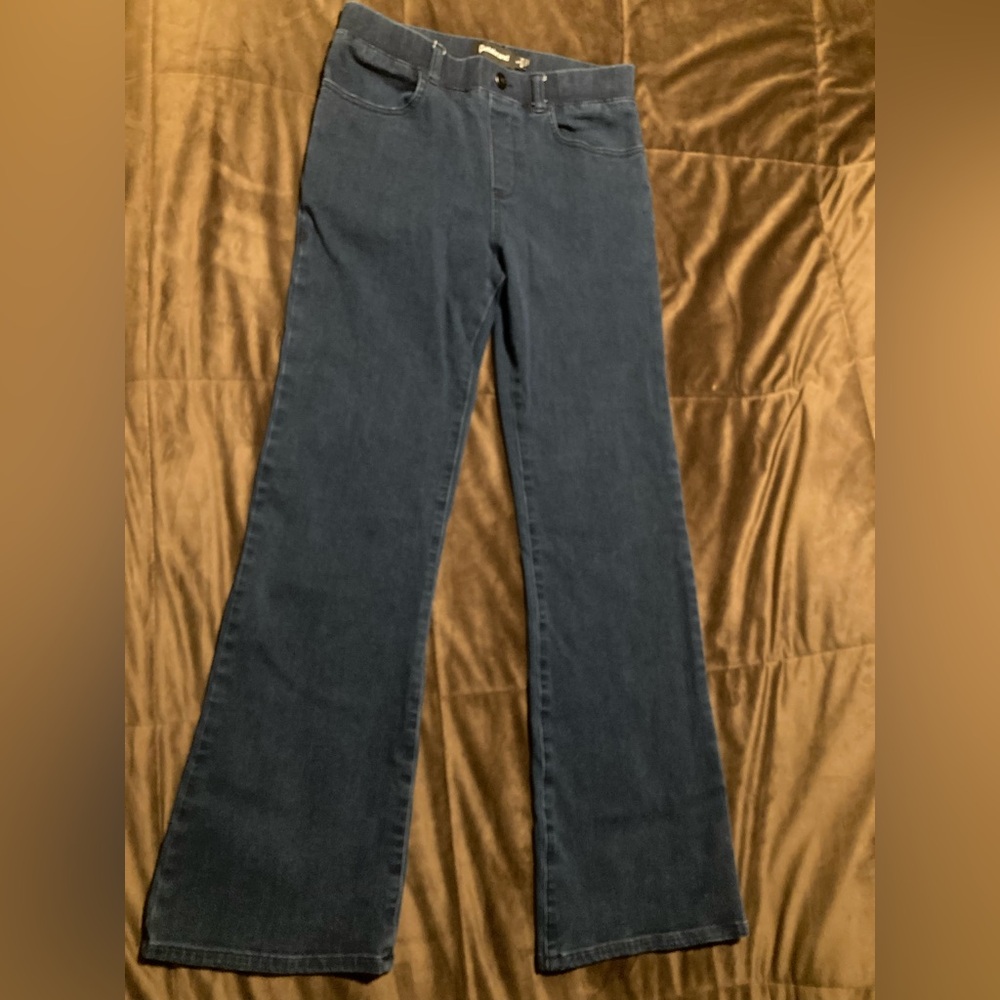 Betabrand, size small petite, cute and comfortable, stretchy material.